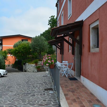 B&B La Casa Rossa 파올라 외부 사진