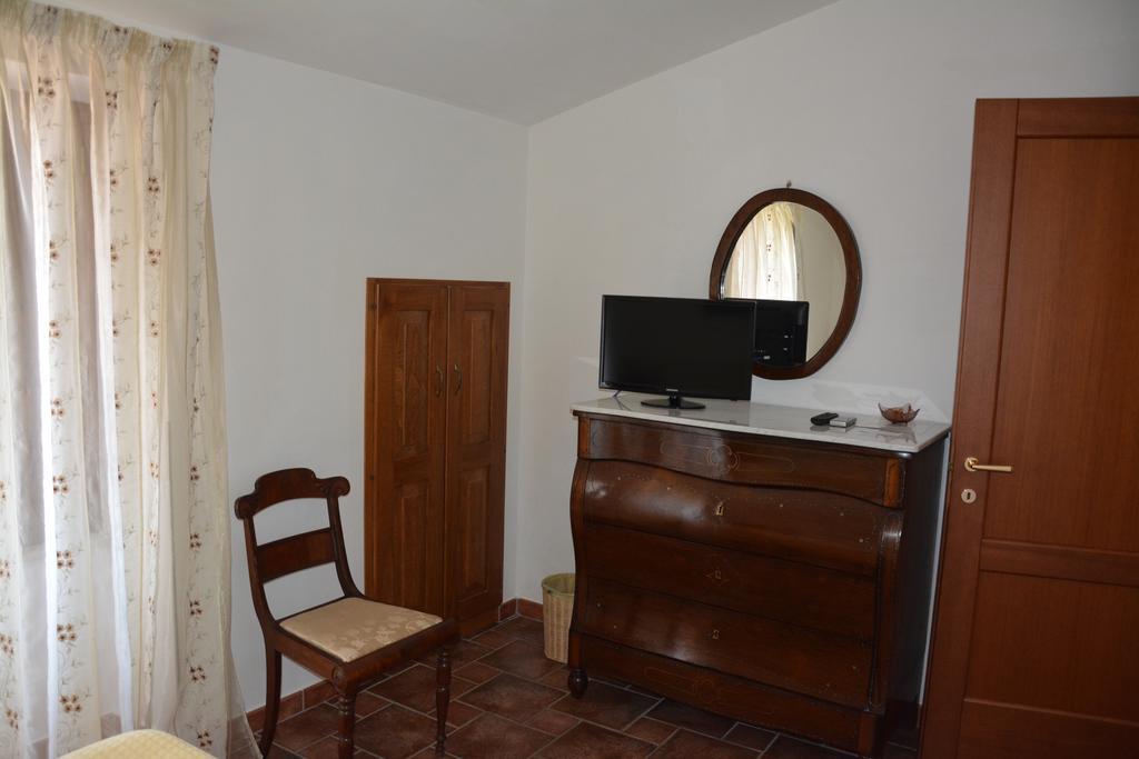 B&B La Casa Rossa 파올라 객실 사진
