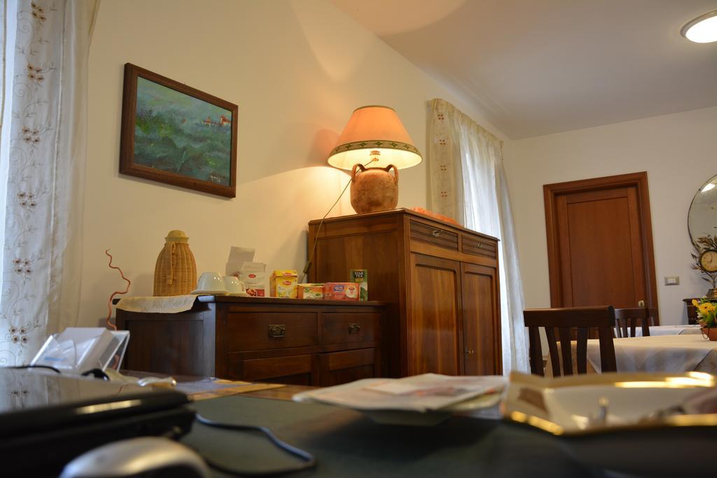 B&B La Casa Rossa 파올라 외부 사진